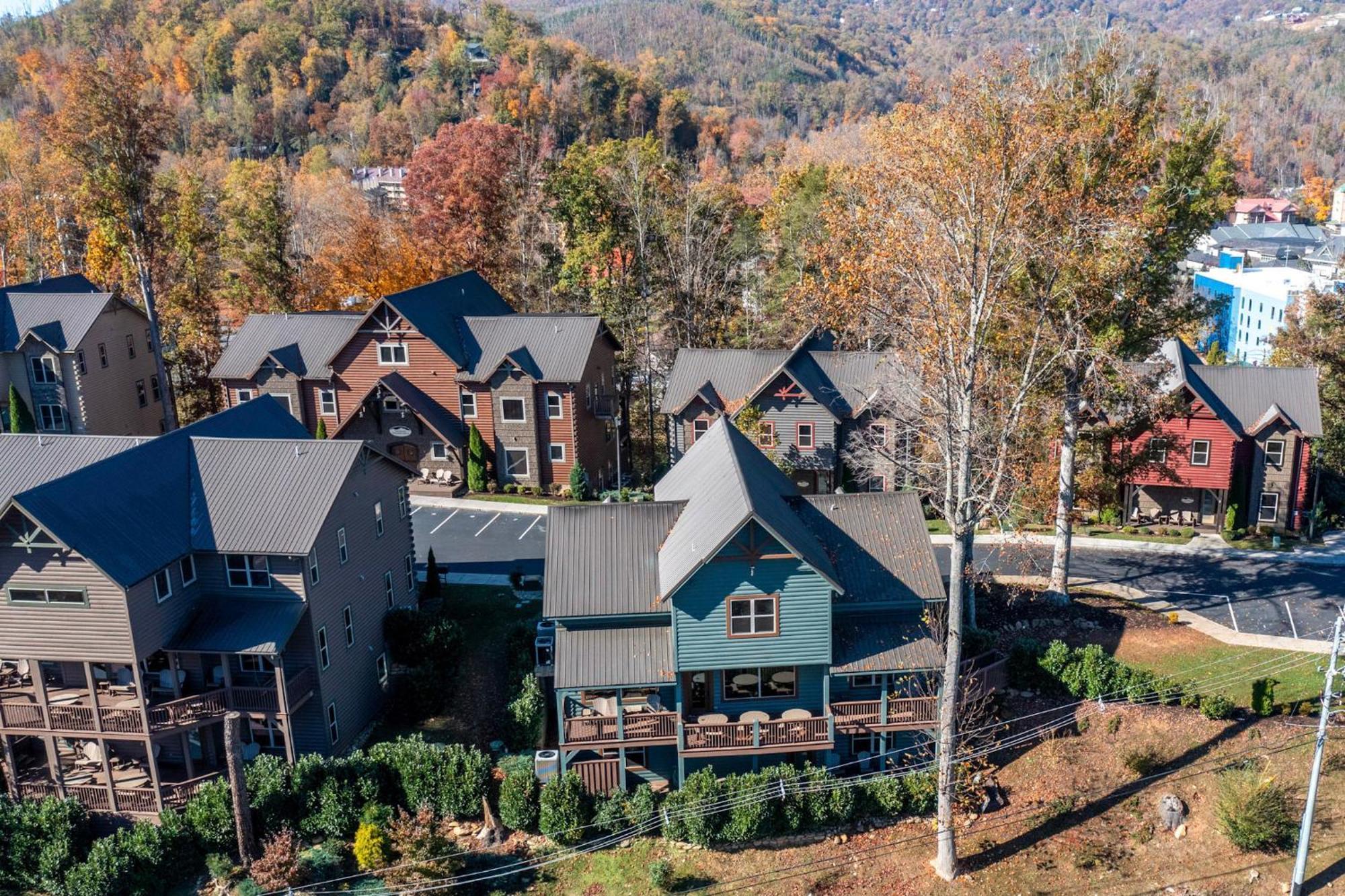 The Majestic Pine Retreat By Stony Brook Cabins Βίλα Gatlinburg Εξωτερικό φωτογραφία