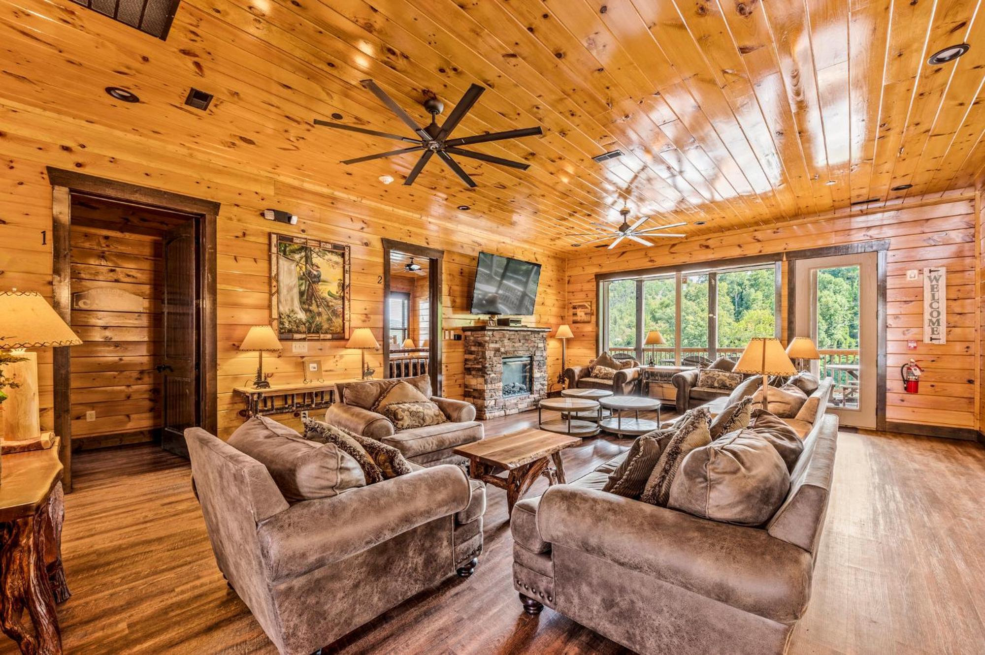 The Majestic Pine Retreat By Stony Brook Cabins Βίλα Gatlinburg Εξωτερικό φωτογραφία