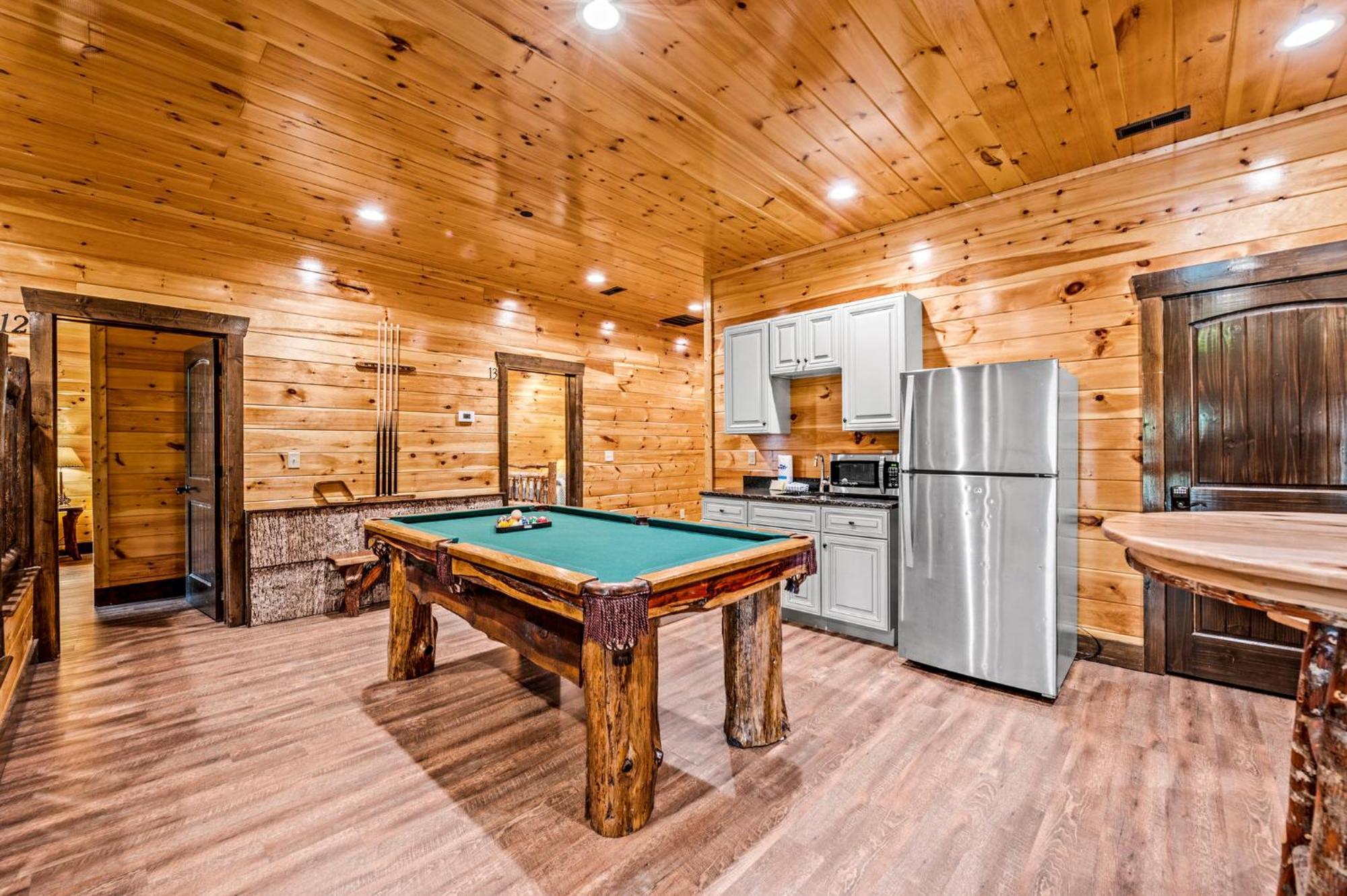 The Majestic Pine Retreat By Stony Brook Cabins Βίλα Gatlinburg Εξωτερικό φωτογραφία