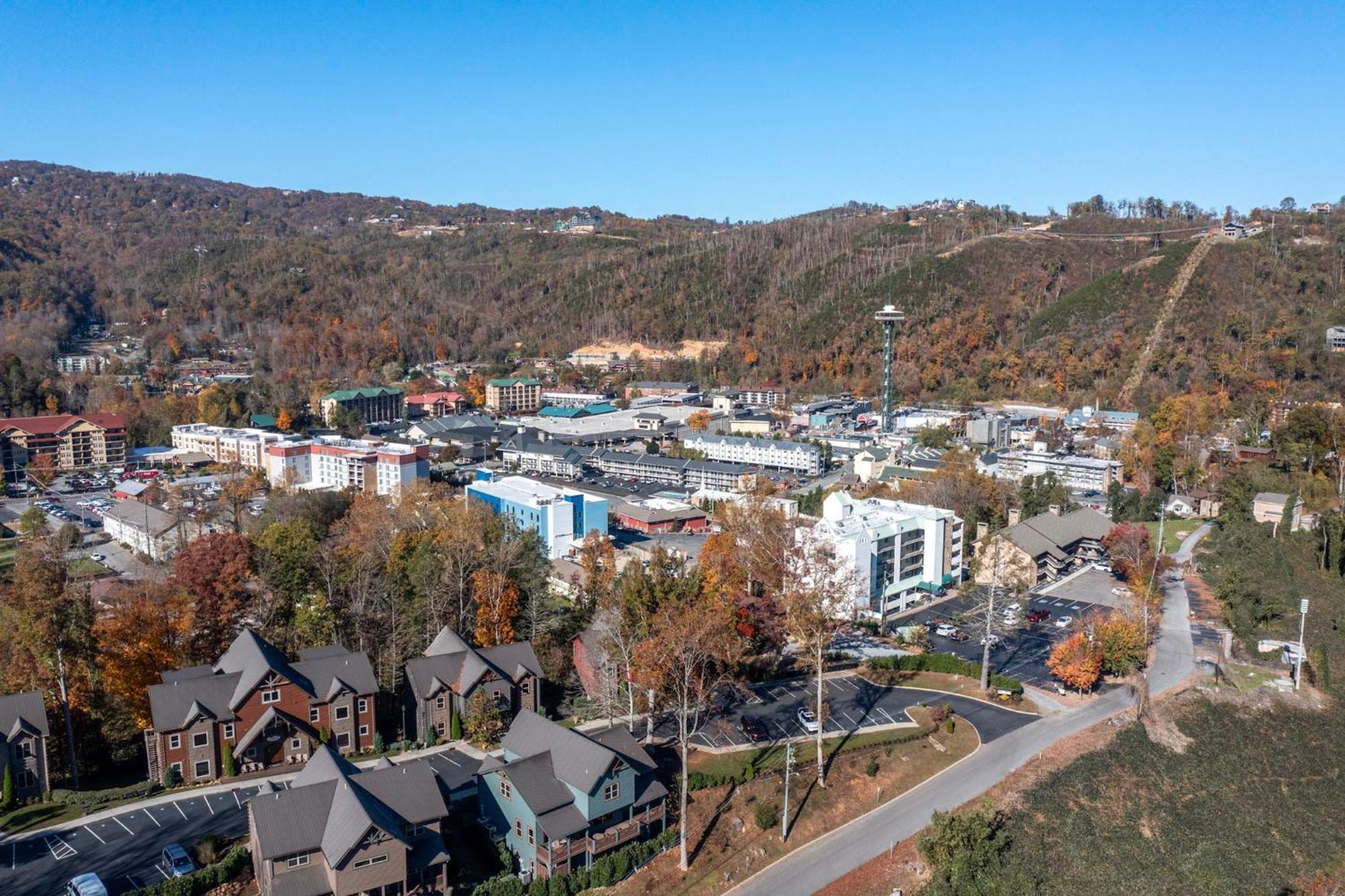 The Majestic Pine Retreat By Stony Brook Cabins Βίλα Gatlinburg Εξωτερικό φωτογραφία