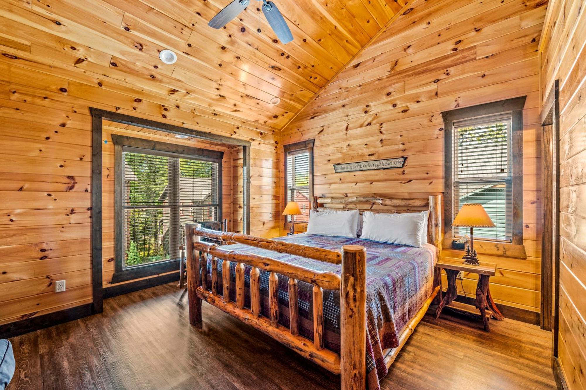 The Majestic Pine Retreat By Stony Brook Cabins Βίλα Gatlinburg Εξωτερικό φωτογραφία