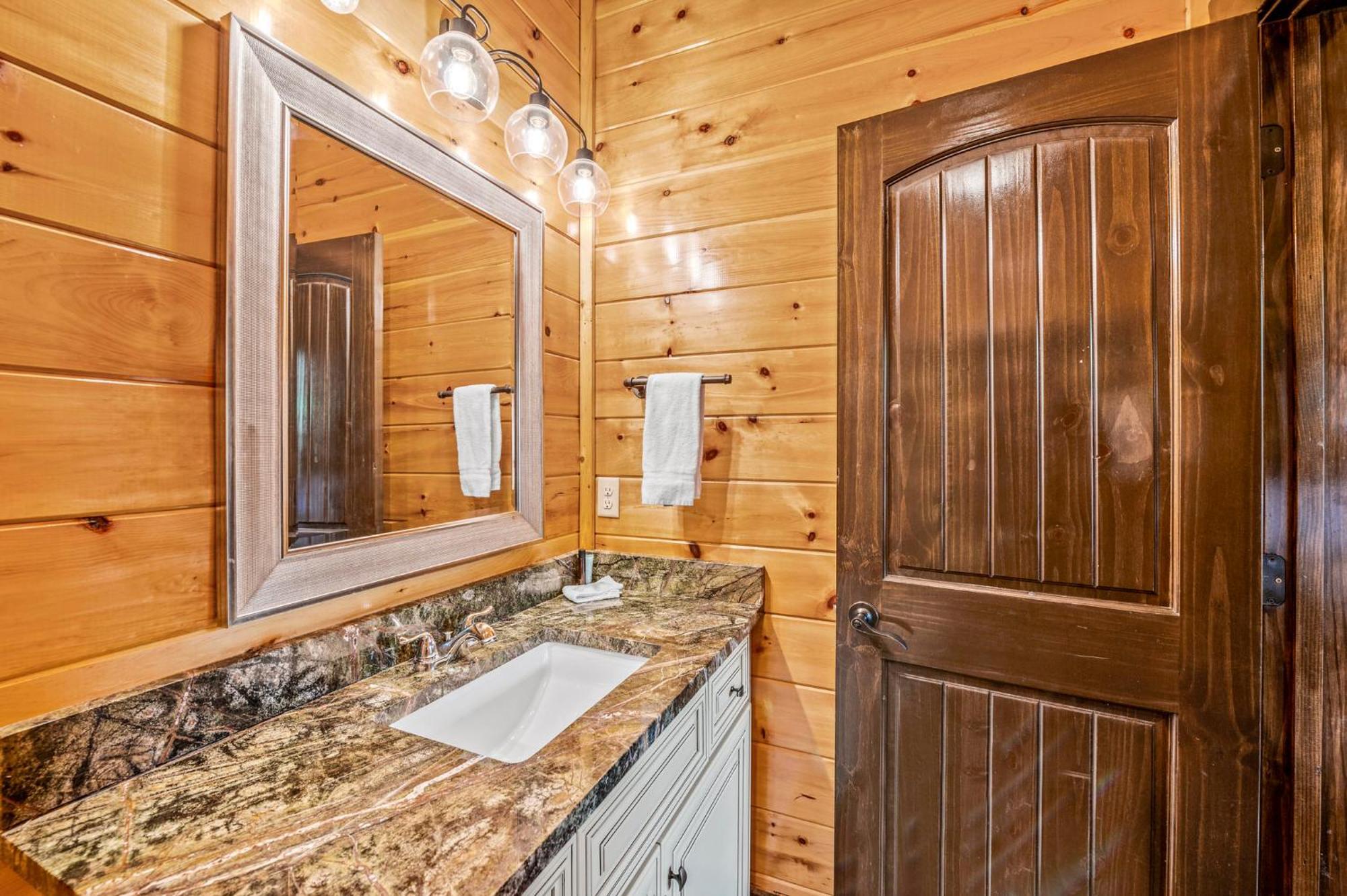 The Majestic Pine Retreat By Stony Brook Cabins Βίλα Gatlinburg Εξωτερικό φωτογραφία