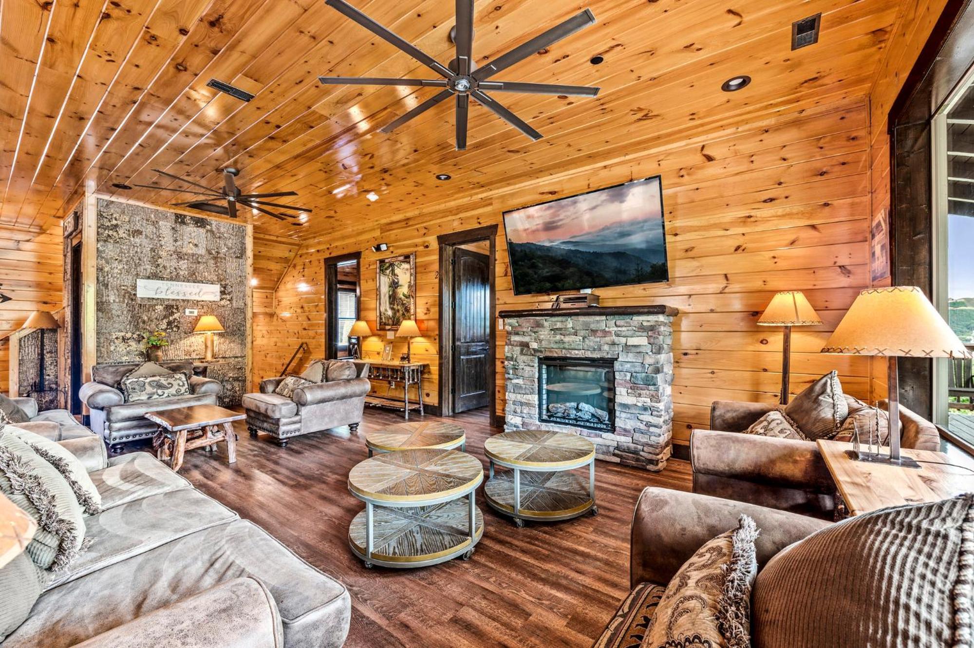 The Majestic Pine Retreat By Stony Brook Cabins Βίλα Gatlinburg Εξωτερικό φωτογραφία